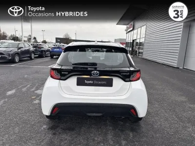 TOYOTA Yaris 116h Dynamic 5p MY22 occasion 2023 - Photo 4