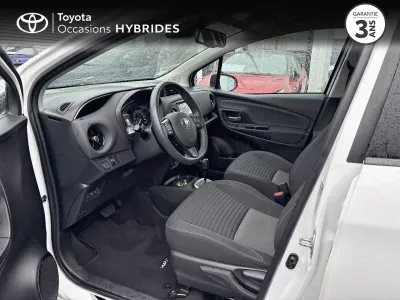 TOYOTA Yaris 100h Dynamic 5p RC19 occasion 2020 - Photo 3