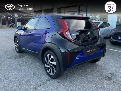 TOYOTA Aygo X 1.0 VVT-i 72ch Design MY23 - TVA RECUP. occasion 2024 - Photo 2