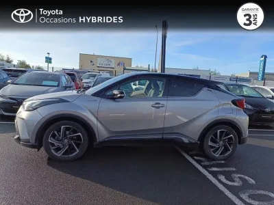 TOYOTA C-HR 184h Graphic 2WD E-CVT MC19 occasion 2020 - Photo 3