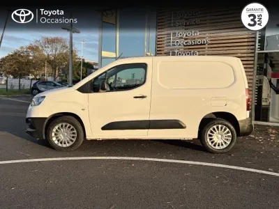 TOYOTA PROACE CITY Medium 100 D-4D Dynamic occasion 2021 - Photo 3