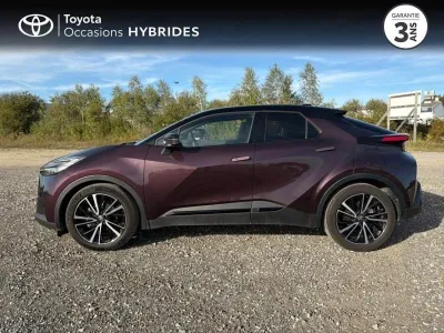 TOYOTA C-HR 1.8 Hybride 140ch Collection NG23 occasion 2024 - Photo 3