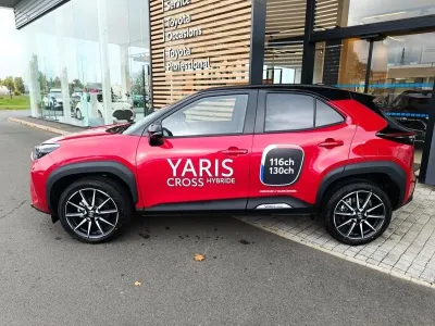 TOYOTA Yaris Cross 130h GR Sport MY25 occasion 2025 - Photo 2