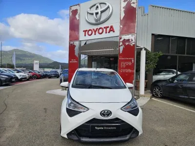 TOYOTA Aygo 1.0 VVT-i 72ch x-play 5p MY20 occasion 2020 - Photo 1