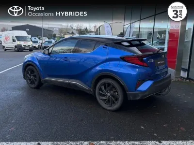 TOYOTA C-HR 122h Graphic 2WD E-CVT RC18 occasion 2020 - Photo 2