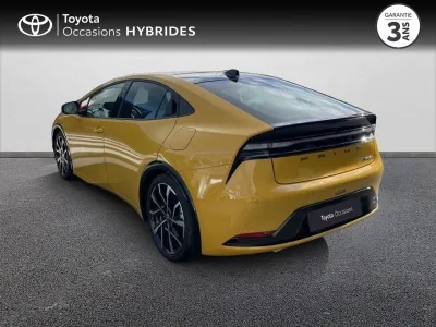 TOYOTA Prius Rechargeable 2.0 Hybride Rechargeable 223ch Design occasion 2023 - Photo 2