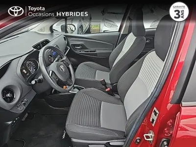 TOYOTA Yaris 100h Dynamic 5p RC19 occasion 2020 - Photo 3