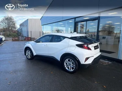 TOYOTA C-HR 122h Dynamic 2WD E-CVT MY22 occasion 2021 - Photo 2