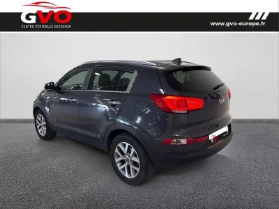KIA Sportage 1.7 CRDi 115ch ISG Révélation 4X2 occasion 2014 - Photo 2