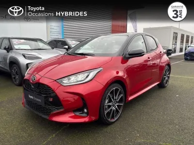 TOYOTA Yaris 116h GR Sport 5p MY22 occasion 2023 - Photo 1