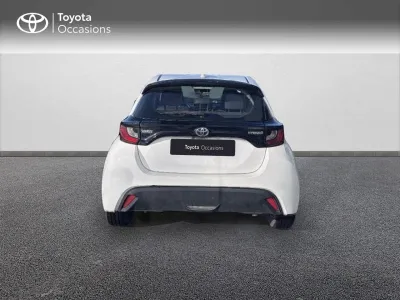 TOYOTA Yaris 116h Dynamic 5p MY22 occasion 2022 - Photo 4