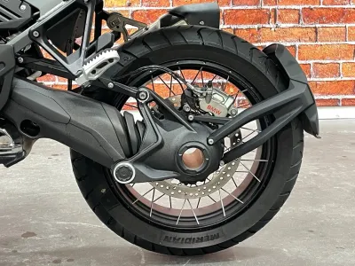 BMW R 1300 GS Adventure - Covering +  selle basse personnalisée occasion 2025 - Photo 2