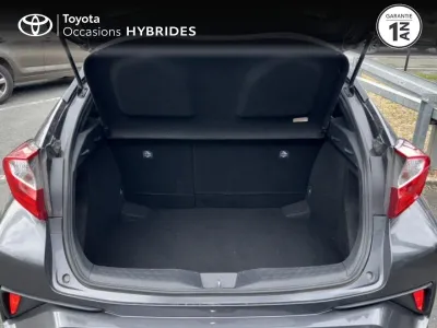 TOYOTA C-HR 122h Edition 2WD E-CVT RC18 occasion 2018 - Photo 2