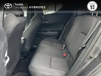 TOYOTA C-HR 122h Edition 2WD E-CVT RC18 occasion 2018 - Photo 4