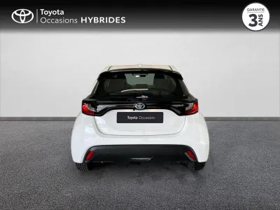 TOYOTA Yaris 116h Dynamic 5p MY22 occasion 2022 - Photo 4