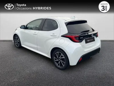 TOYOTA Yaris 116h Design 5p MY22 occasion 2022 - Photo 2