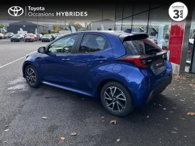 TOYOTA Yaris 116h Design 5p MY21 occasion 2022 - Photo 2