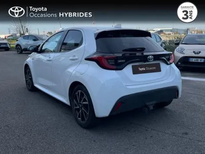 TOYOTA Yaris 116h Design 5p MY21 occasion 2021 - Photo 2