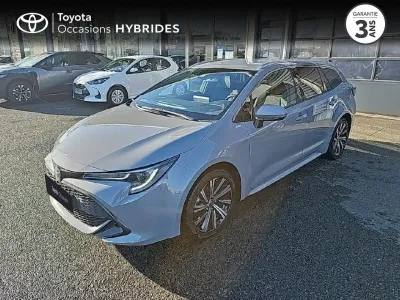 TOYOTA Corolla Touring Spt 122h Design MY22 occasion 2022 - Photo 1