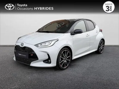 TOYOTA Yaris 116h GR Sport 5p MY22 occasion 2023 - Photo 1
