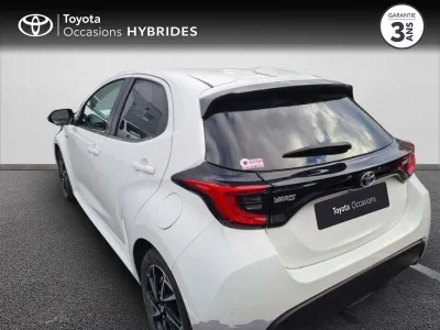 TOYOTA Yaris 116h Design 5p MC24 occasion 2023 - Photo 2