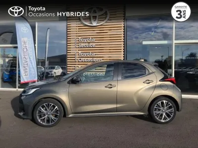 TOYOTA Yaris 116h Iconic 5p MY21 occasion 2020 - Photo 3
