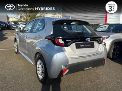 TOYOTA Yaris 116h Dynamic 5p MY22 occasion 2022 - Photo 2