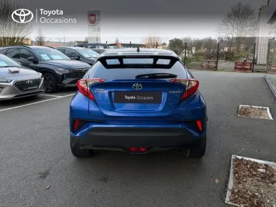 TOYOTA C-HR 122h Design 2WD E-CVT RC18 occasion 2019 - Photo 4