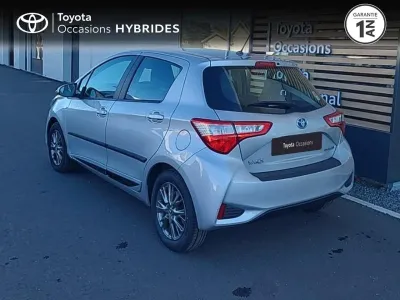 TOYOTA Yaris 100h Dynamic 5p occasion 2019 - Photo 2