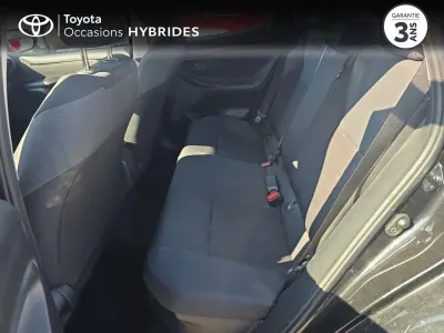 TOYOTA Yaris 116h Dynamic Business 5p + Programme Beyond Zero Academy MY22 occasion 2022 - Photo 4