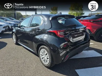 TOYOTA Yaris 116h Dynamic Business 5p + Programme Beyond Zero Academy MY22 occasion 2022 - Photo 2
