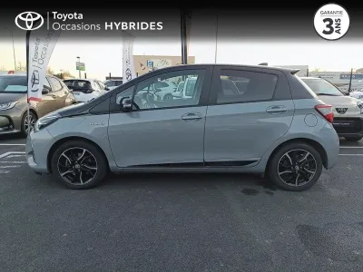 TOYOTA Yaris 100h Collection 5p occasion 2018 - Photo 3