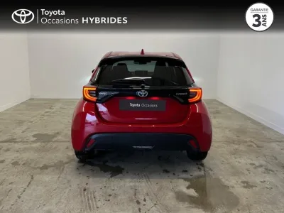 TOYOTA Yaris 116h Design 5p MY22 occasion 2023 - Photo 4