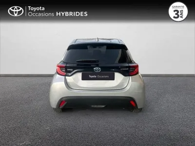 TOYOTA Yaris 116h Design 5p MY22 occasion 2023 - Photo 4