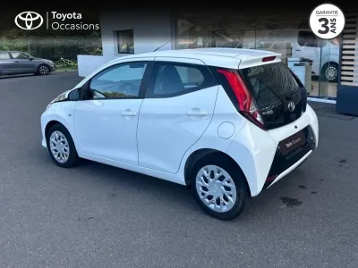 TOYOTA Aygo 1.0 VVT-i 72ch x-play x-shift 5p MY20 occasion 2021 - Photo 2