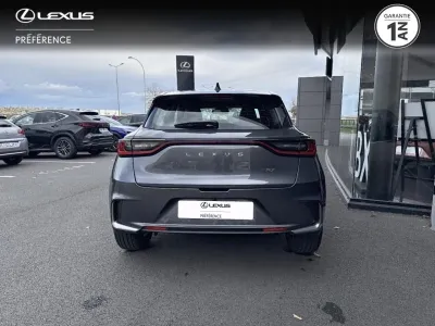 LEXUS LBX 1.5 136ch Elegant 2WD occasion 2025 - Photo 4