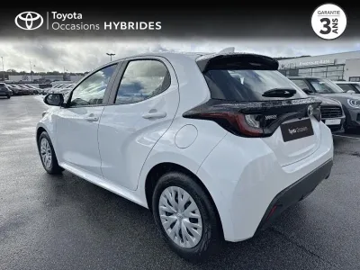 TOYOTA Yaris 116h Dynamic 5p MY22 occasion 2023 - Photo 3