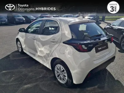 TOYOTA Yaris 116h Dynamic 5p MY22 occasion 2023 - Photo 2
