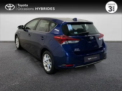 TOYOTA Auris HSD 136h Dynamic occasion 2017 - Photo 2