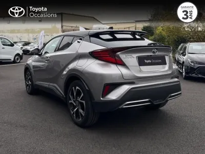 TOYOTA C-HR 184h Collection 2WD E-CVT MY22 occasion 2021 - Photo 2