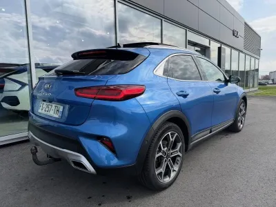 KIA XCeed 1.6 GDi 105ch + Plug-In 60.5ch Premium DCT6 occasion 2020 - Photo 4