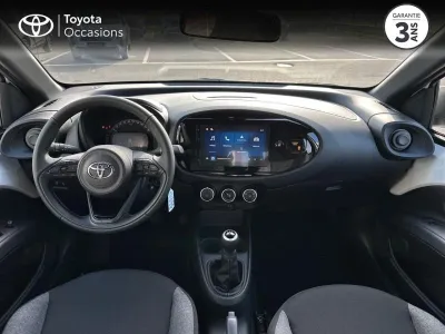TOYOTA Aygo X 1.0 VVT-i 72ch Dynamic MY24 occasion 2025 - Photo 2