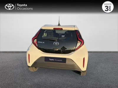 TOYOTA Aygo X 1.0 VVT-i 72ch Dynamic S-CVT occasion 2022 - Photo 4