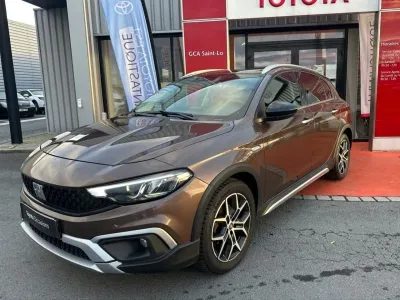 FIAT Tipo Cross 1.0 FireFly Turbo 100ch S/S Cross occasion 2021 - Photo 1