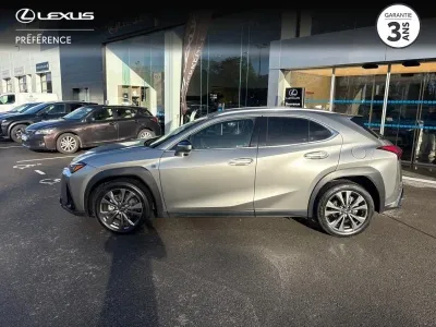LEXUS UX 300h F SPORT Design 2WD occasion 2024 - Photo 3