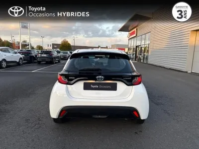 TOYOTA Yaris 116h Dynamic 5p MY22 occasion 2022 - Photo 4