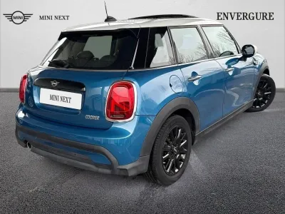 MINI Mini 5 Portes Cooper 136ch Edition Camden BVA7 occasion 2022 - Photo 2