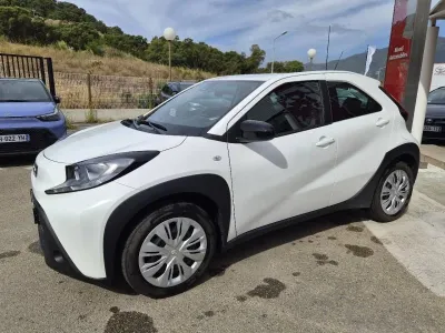 TOYOTA Aygo X 1.0 VVT-i 72ch Dynamic S-CVT MY24 occasion 2025 - Photo 4