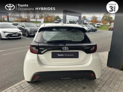 TOYOTA Yaris 116h Dynamic 5p MY22 occasion 2023 - Photo 4