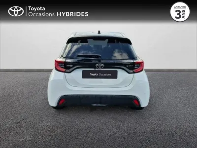 TOYOTA Yaris 116h Design Pack Confort 5p MC24 occasion 2025 - Photo 4
